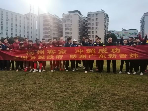 五月亭亭六月丁香